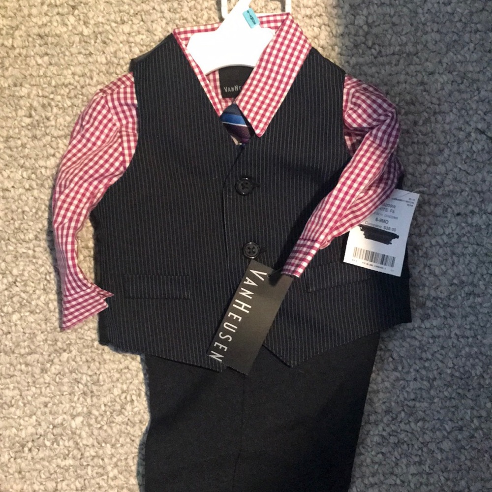 Van Heusen 4 piece set